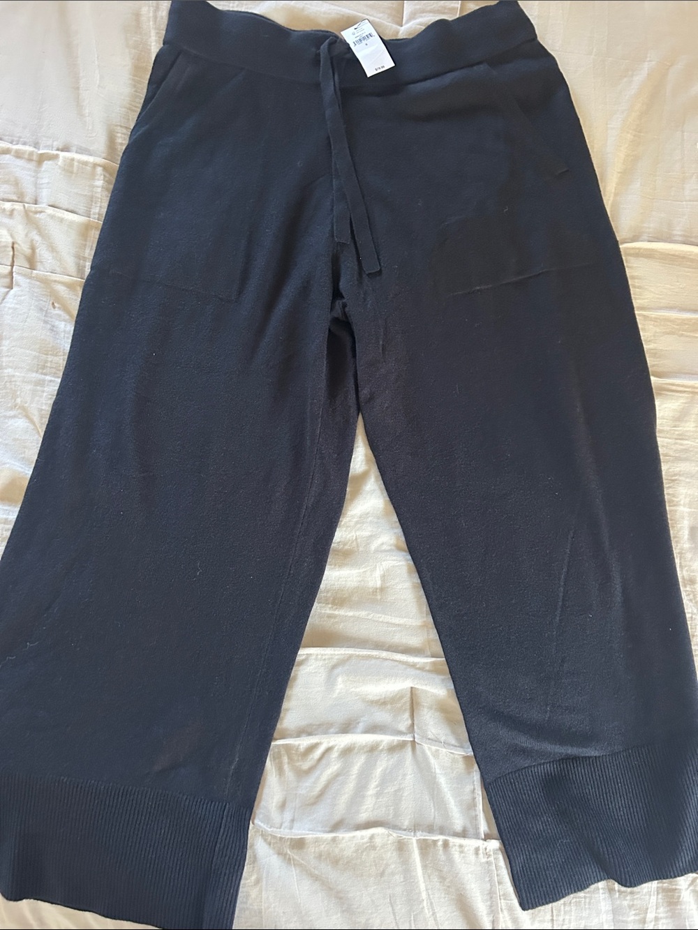 Women’s Banana Republic Black Wide-Leg Knit Pants NWT